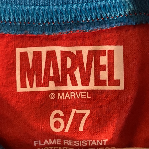 Marvel Comics pajama set - Picture 12 of 12